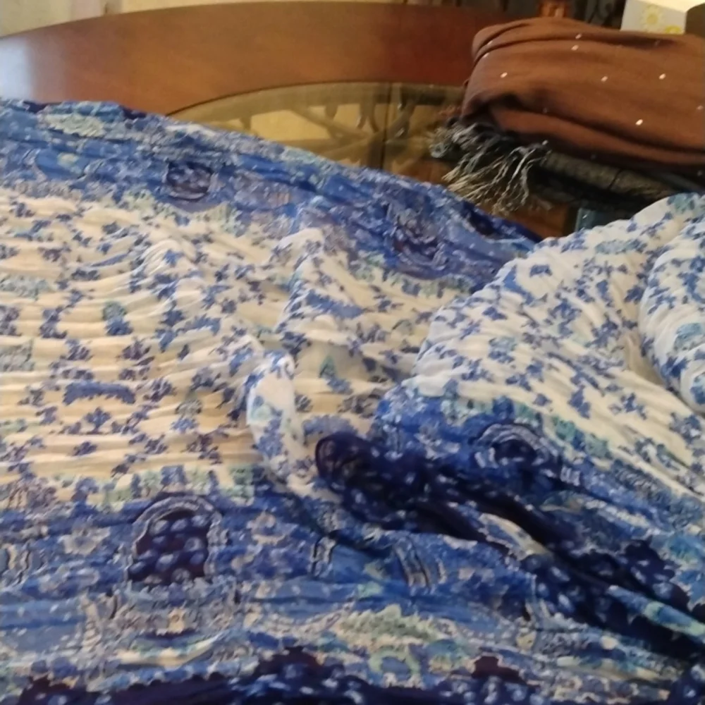 100% Polyester Scarf